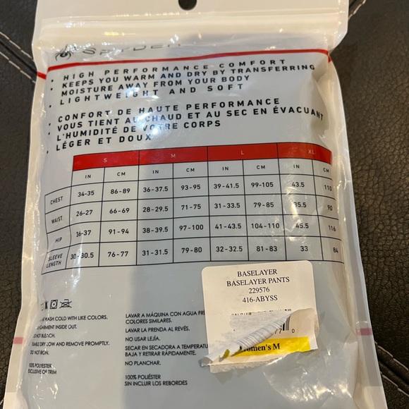 NIP Spyder Women's Baselayer Pants SIZE M - Picture 3 of 4